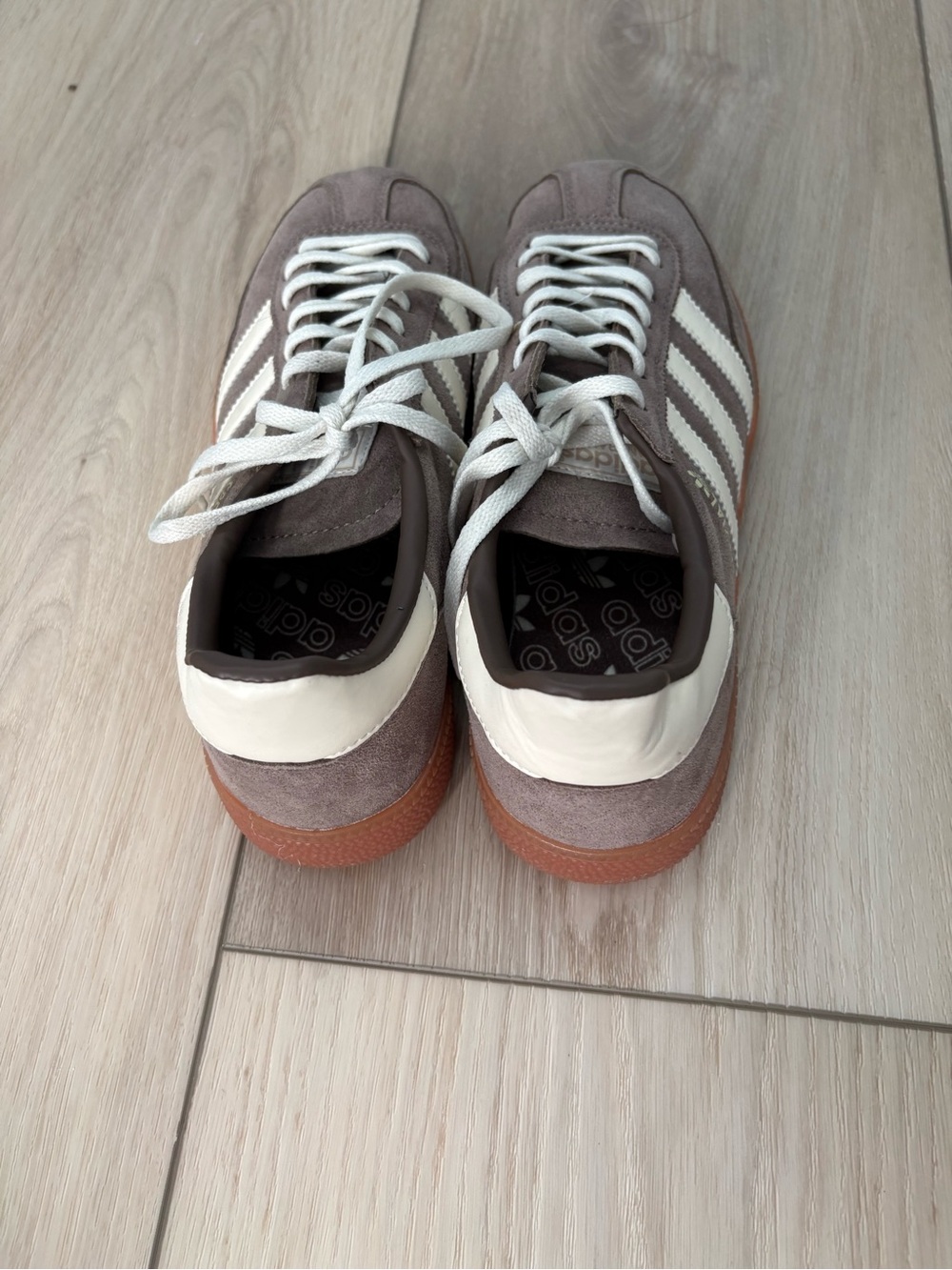 adidas Suede Low-Top Sneakers in Brown and White - Picture 2 of 5